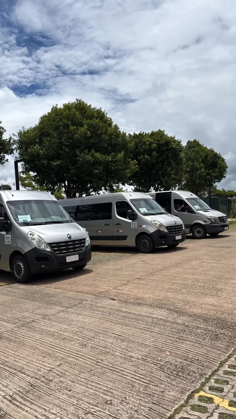 Aluguel de vans Roas Transfer