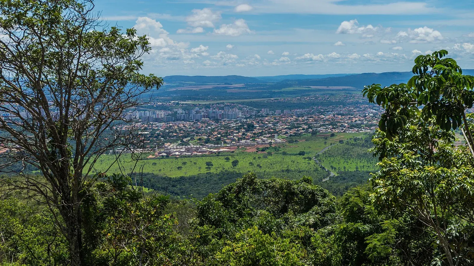 Caldas Novas e Rio Quente, o maior polo de águas termais do mundo